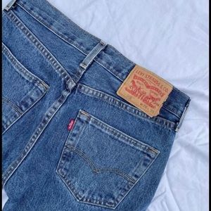 Levi’s 501 W28 L30 SMALL FIT